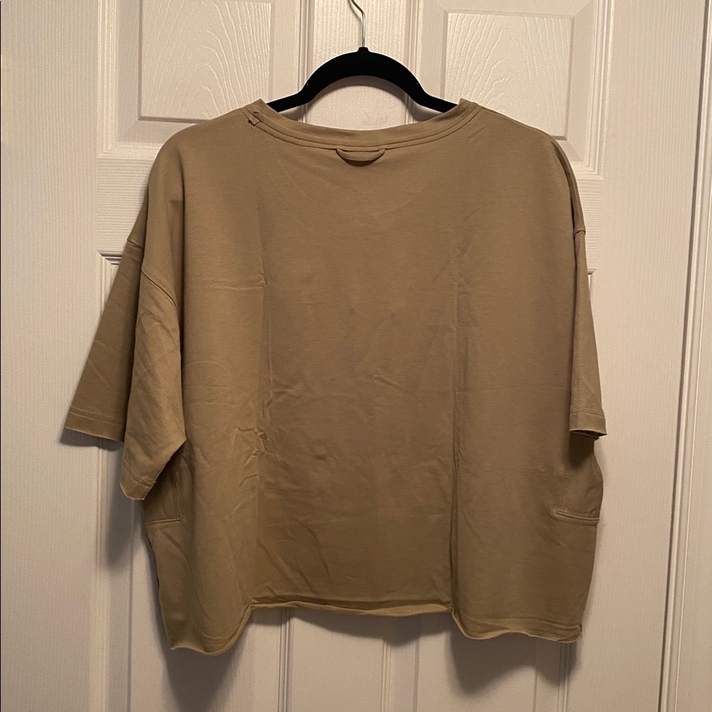 Elgogy Olive Oversized Crop Top…size XL - Picture 2 of 6
